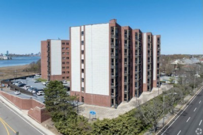 90 Quincy Shore Dr #404 1