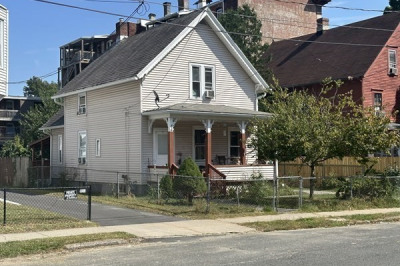 44 James St 1