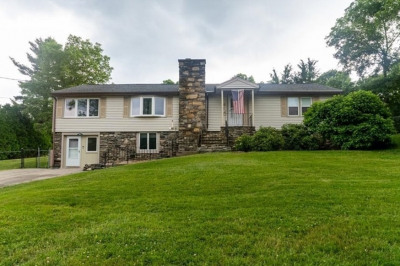 4 Monadnock Drive