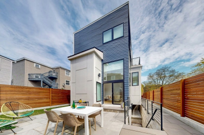 213 Third Street 1