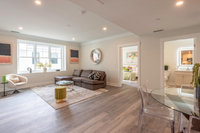 61 County St #206 1