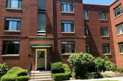 14 Ashland St #2R 1