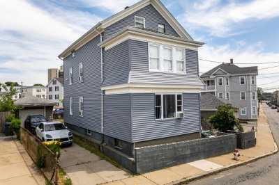 52 Raymond St 1