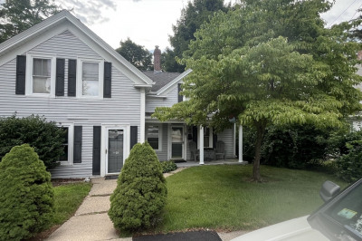 18 Oak Street