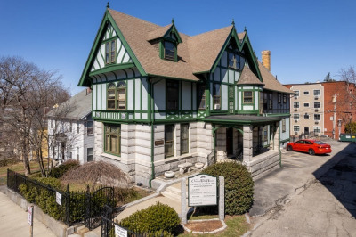 34 Cedar St #204 1