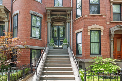 68 W Rutland Sq. 1