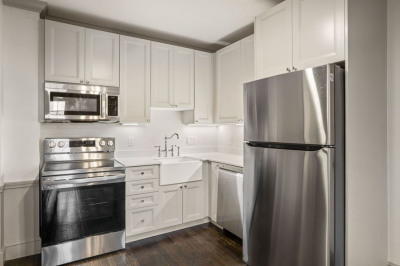 9 Dana St #3 1