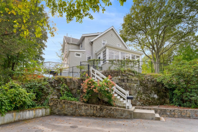 55 Cottage Rd 1