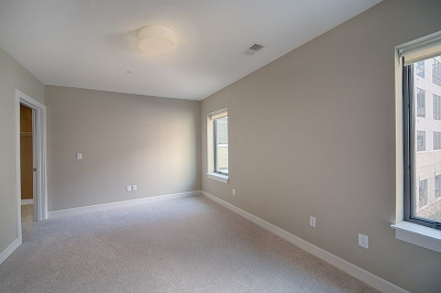 33 Rogers St. #405 1