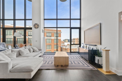 14 W Broadway #903 1