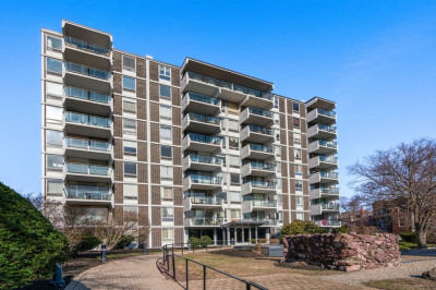 60 Babcock Street #64 1