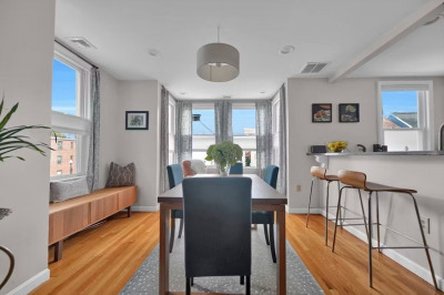 28 Monument St #2 1