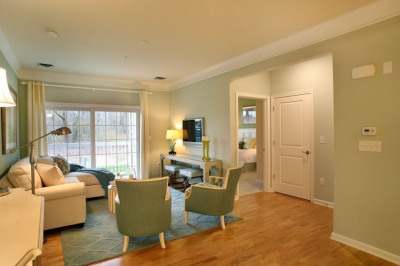 130 Trotter Rd #101 1