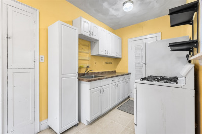 249 Chestnut Hill Ave #32 1