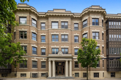 195 Saint Paul St #1G