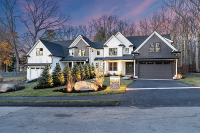 14 RoBinson Dr #B 1