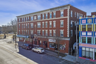108-122 Lafayette