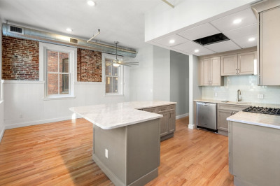 62 Washington St #5 1