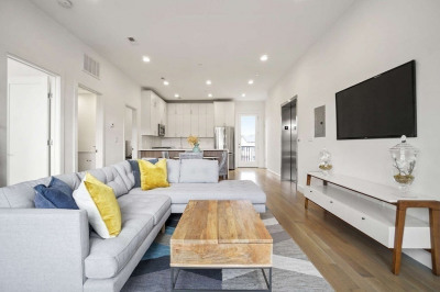7 Burroughs Street #3 1