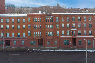 77 E Berkeley St #4 1