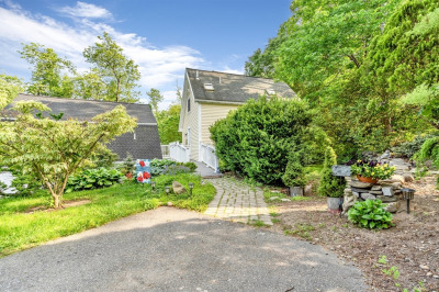 2 Clover Hill Road 1