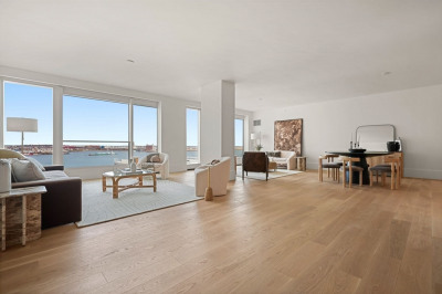 150 Seaport Boulevard #15CD 1