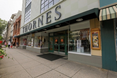 150 Main St 1