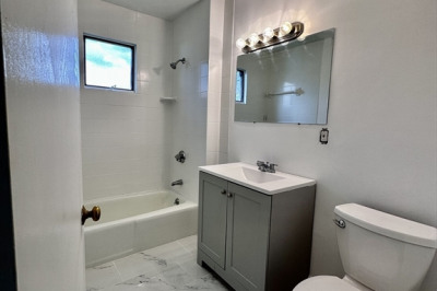 90 Brook Rd #1R 1