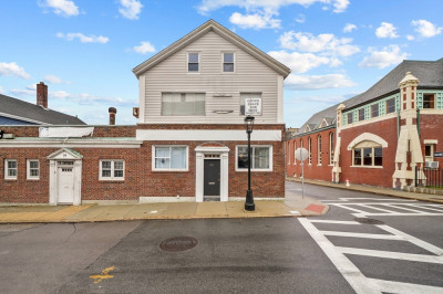 60 Rock St 1