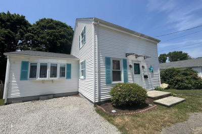 37 Saint Michaels Ave