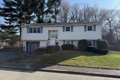 4 Fernandez Circle 1