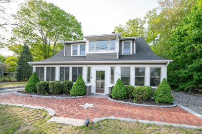 272 County St 1