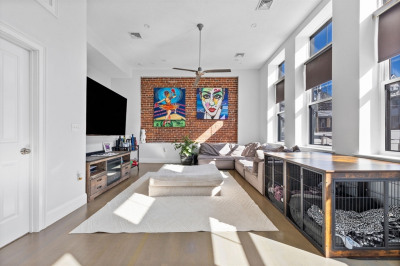 50 Floyd St #4 1