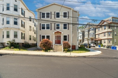 65 Calumet St #1 1