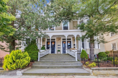 46 Beacon St #2 1