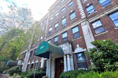 247 Chestnut Hill Ave #31 1