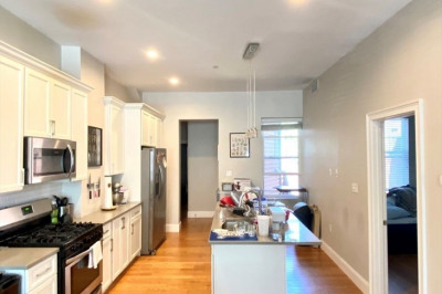 126-128 London St., #1 1