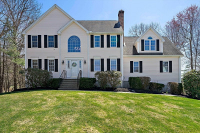 72 Camp St 1