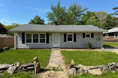 4 Abbey Ln