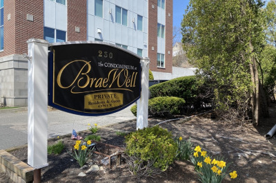 230 Willard St #802 1