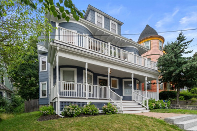 60 Roslin St #2 1