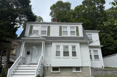 221 S Central Ave 1