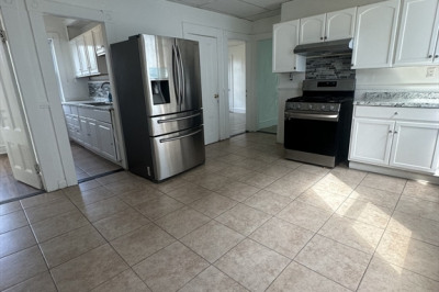100 Aiken Ave #2 1