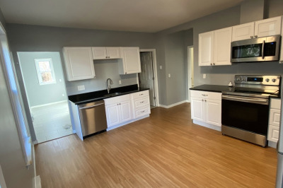 10 Sterling St #2 1