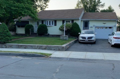 103 9th Ave #103 1