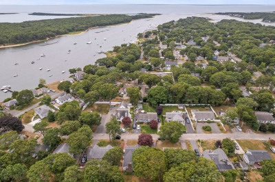 64 Ellsworth Dr 1