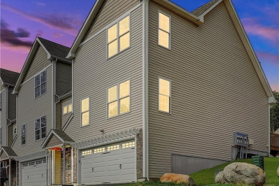 1402 Hunting Hill Dr #1402