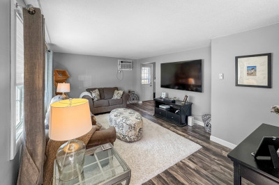 34 Maplewood Ave #34 1