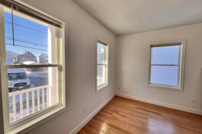 18 Autumn St #1 1