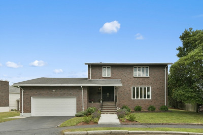 28 Rita Drive 1
